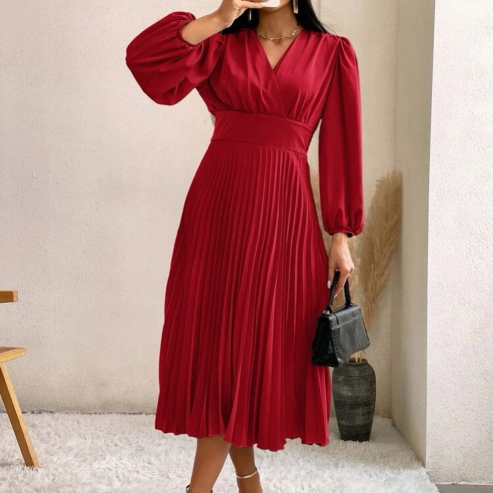 Luxe lantern sleeve pleated dress - Picture 12 of 16